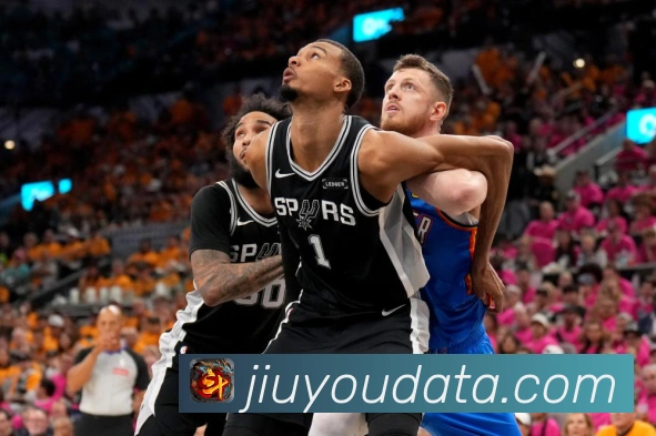 东契奇解锁生涯一万五千分里程碑跻身历史第三年轻巨星传奇新篇章赛场复盘